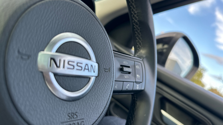 Nissan Qashqai 1.3 DiG-T MH N-Connecta 5dr Petrol Hatchback